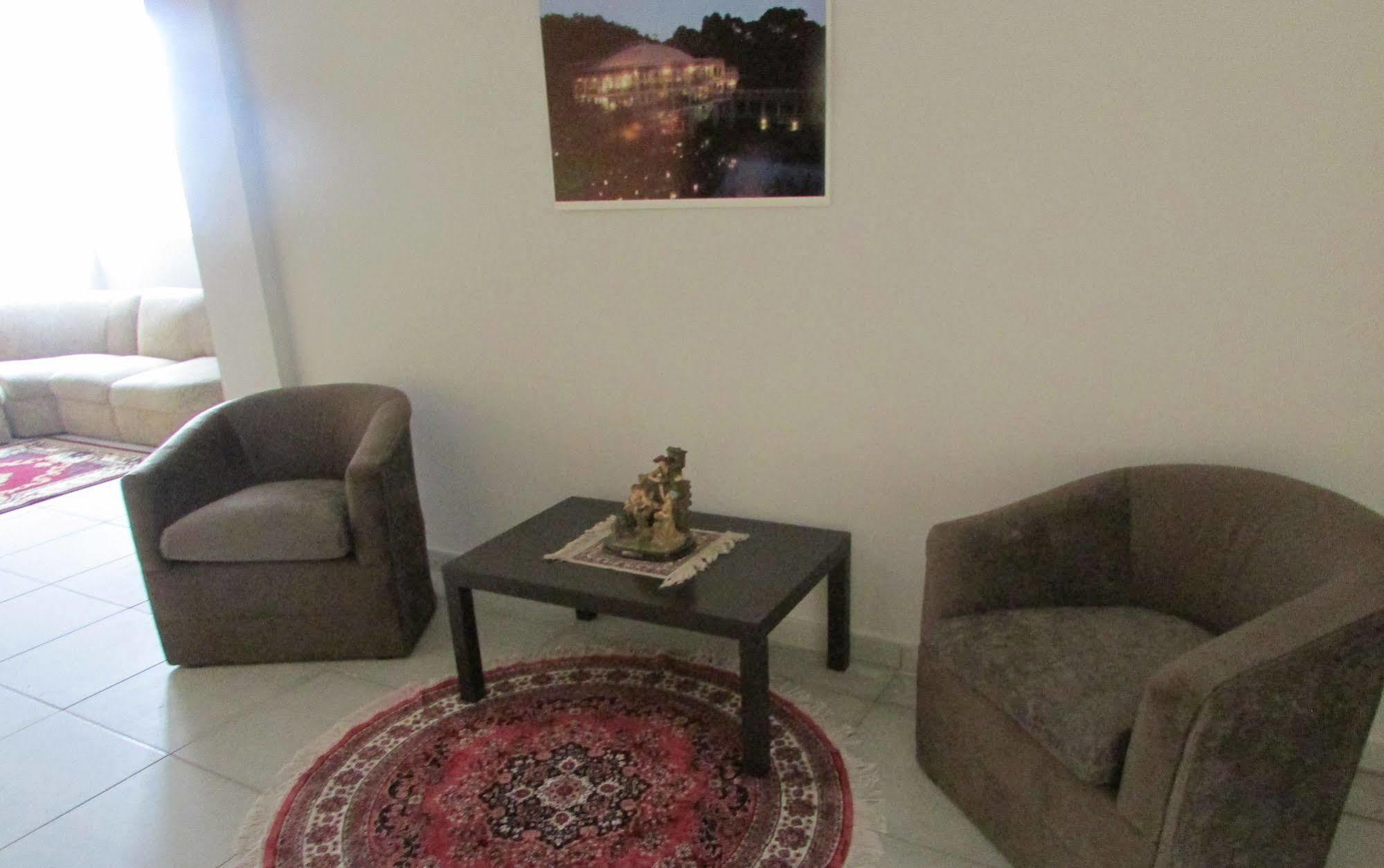 Villa Tata Suites Ltda Curitiba Buitenkant foto